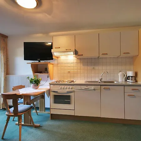 Ranstl Apartment
