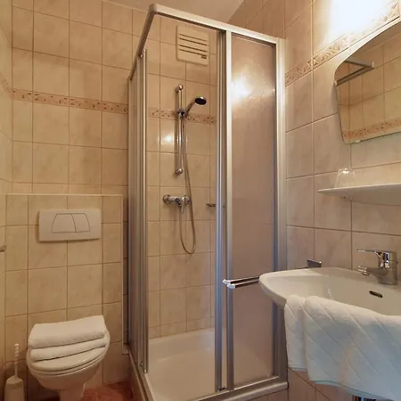 Ranstl Apartment *